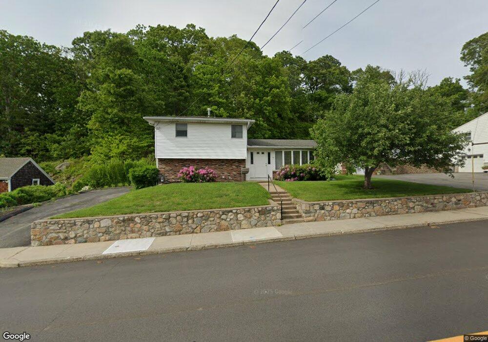 66 Narragansett Ave, Westerly, RI 02891 - photo 1