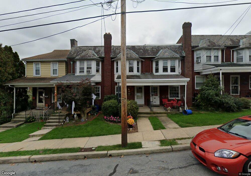 2448 Cumberland Ave, Reading, PA 19606 - photo 1