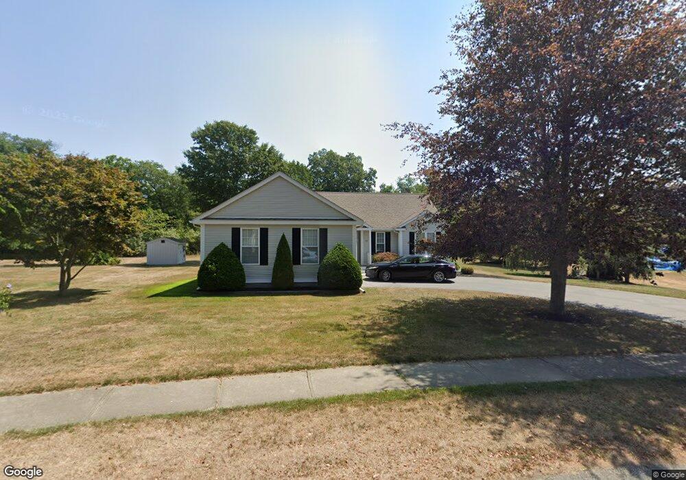 43 Straw Ln, Wakefield, RI 02879 - photo 1