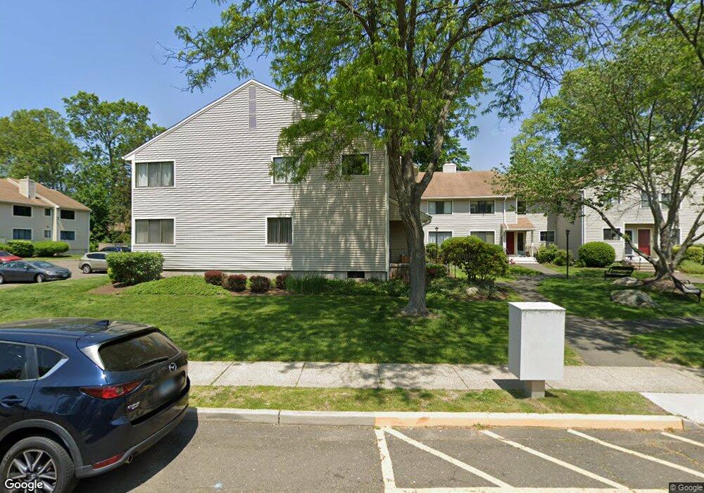 58 Lance Cir, Bridgeport, CT 06606 - photo 1