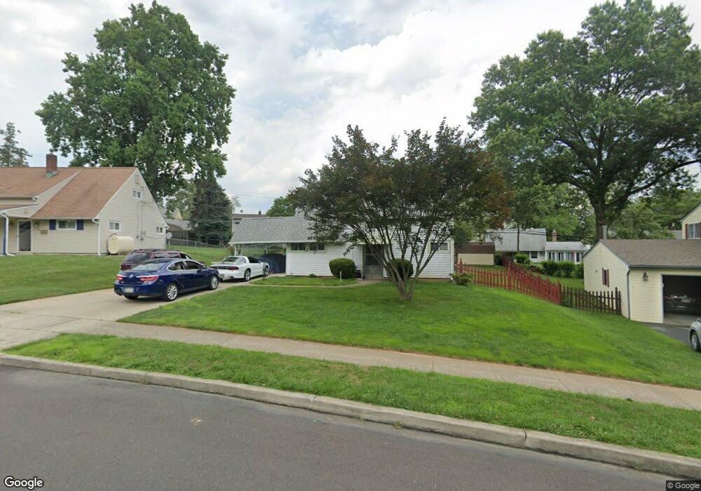 22 Rocky Pool Ln, Levittown, PA 19055 - photo 1