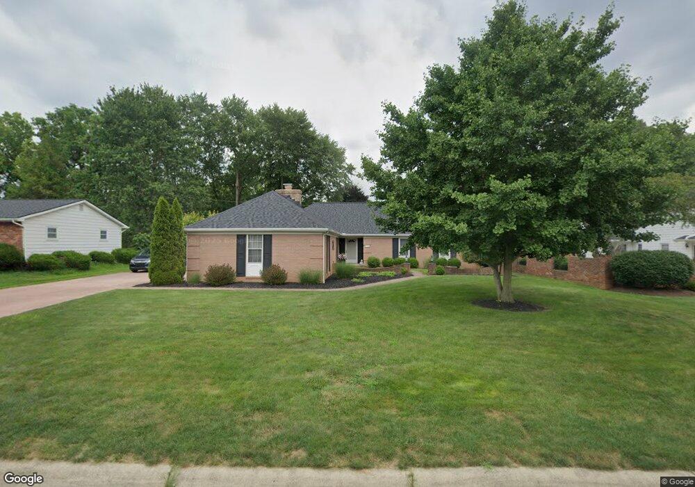 5926 Sedgwick Rd, Columbus, OH 43235 - photo 1