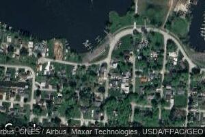 5371 Lake Shore Dr NE, Thornville, OH 43076