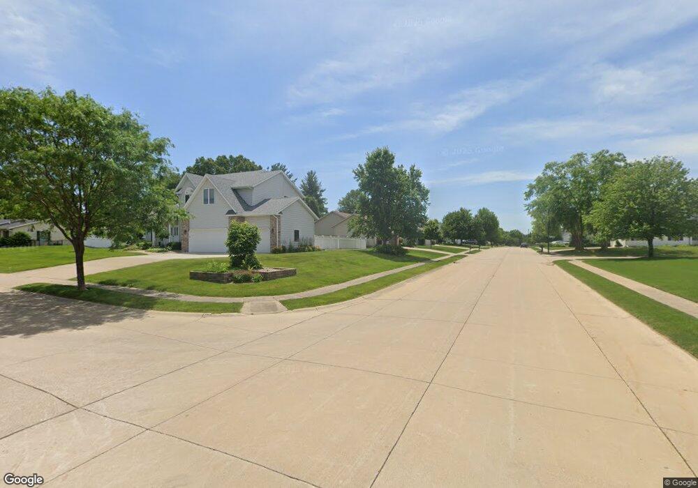 1964 E 48th St, Davenport, IA 52807 - photo 1