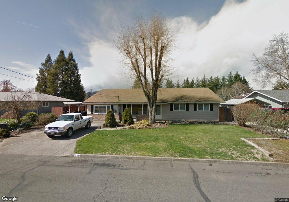 730 S 4th St, Central Point, OR 97502 - photo 1