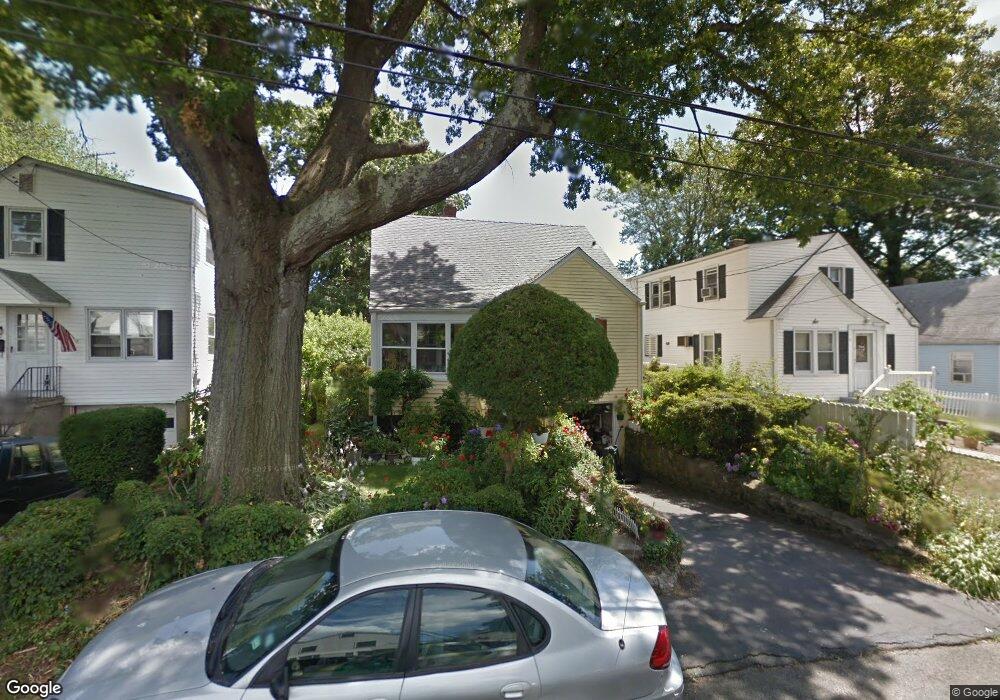 8 Finley St, Norwalk, CT 06850 - photo 1