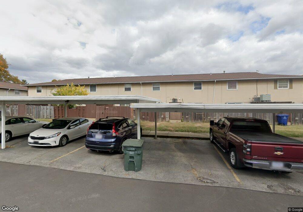 2355 Woodbrook Cir N unit 109, Columbus, OH 43223 - photo 1