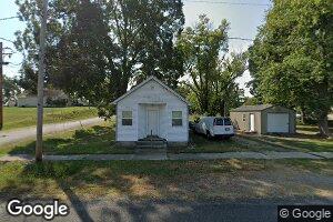 502 Clinton St, Keyesport, IL 62253