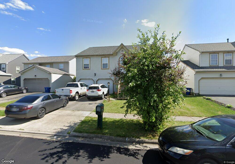 5731 Templar St, Columbus, OH 43232 - photo 1