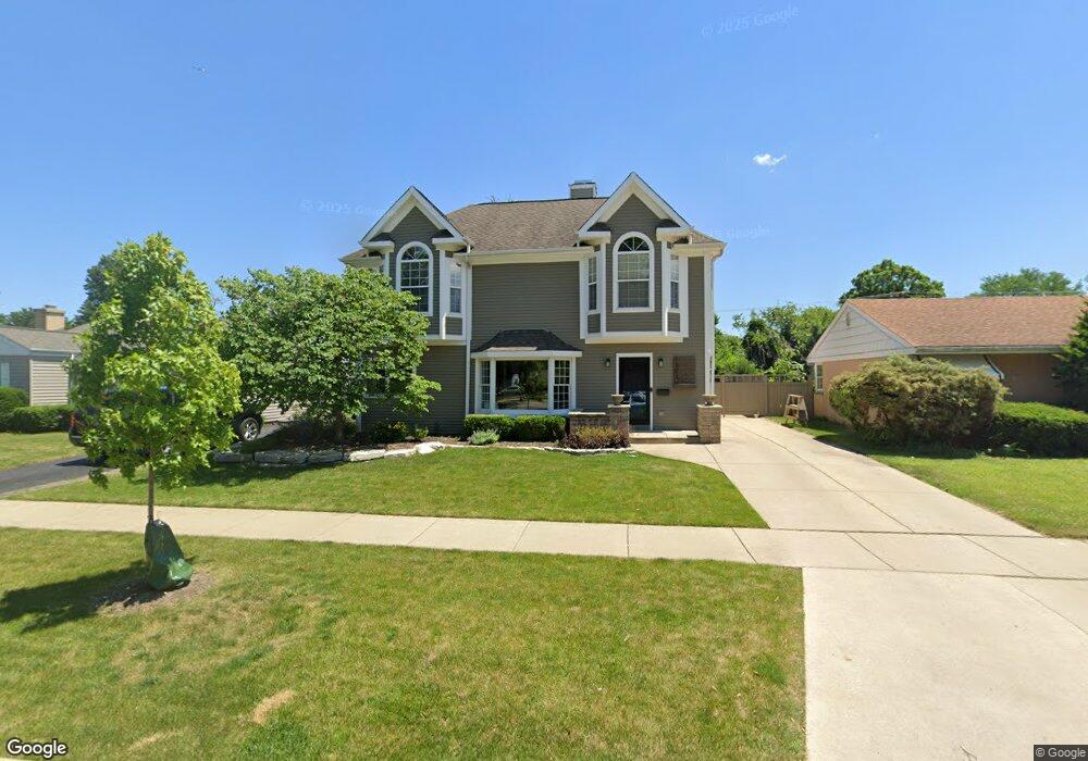 1303 Webster Ln, Des Plaines, IL 60018 - photo 1