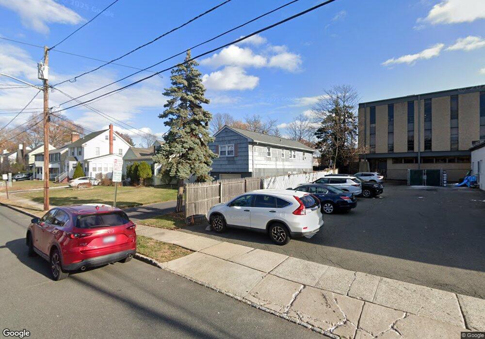 1011 Norton Rd, Union, NJ 07083 - photo 1