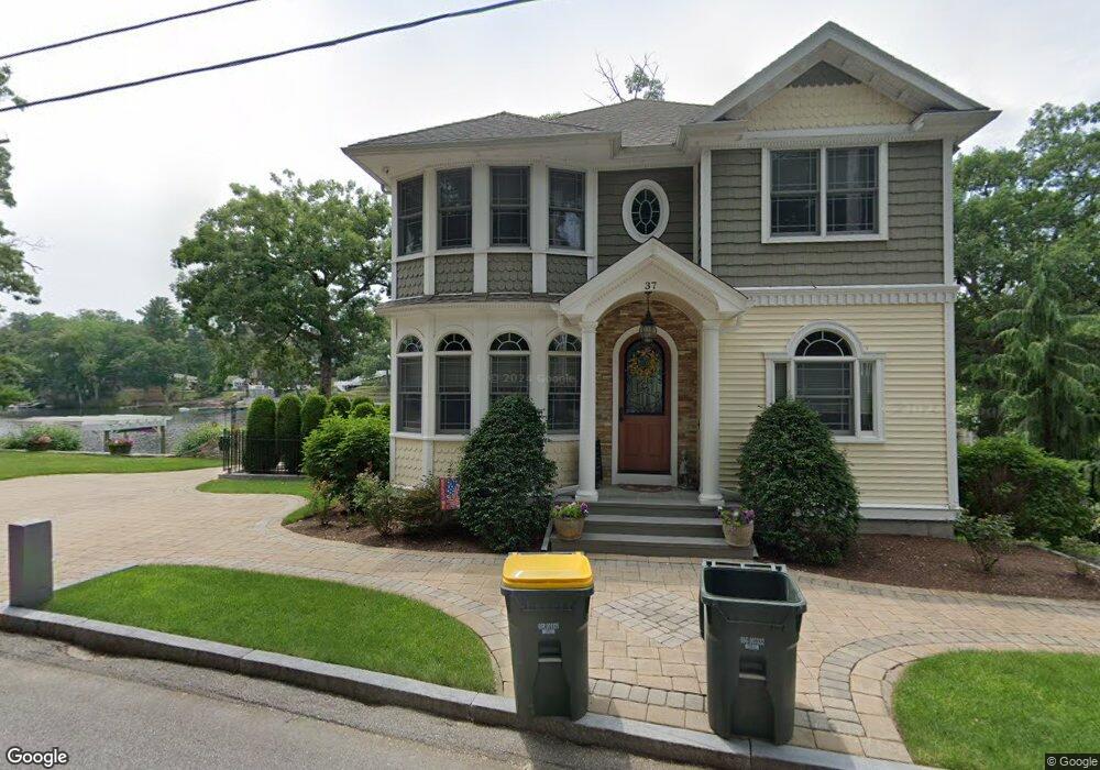 37 Terrace Dr, Greenville, RI 02828 - photo 1