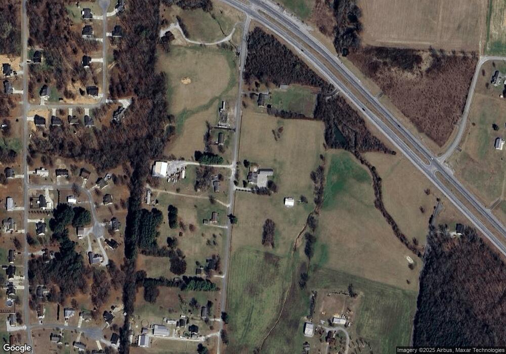 426 Castle St, McMinnville, TN 37110 - photo 1