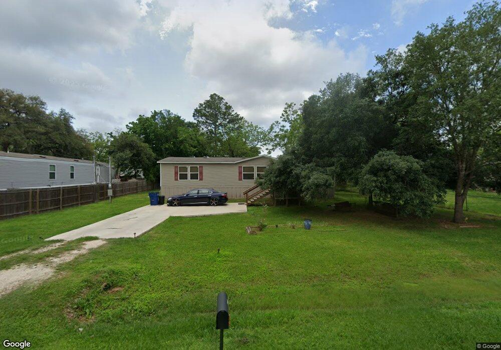 413 Red Oak St, Brazoria, TX 77422 - photo 1