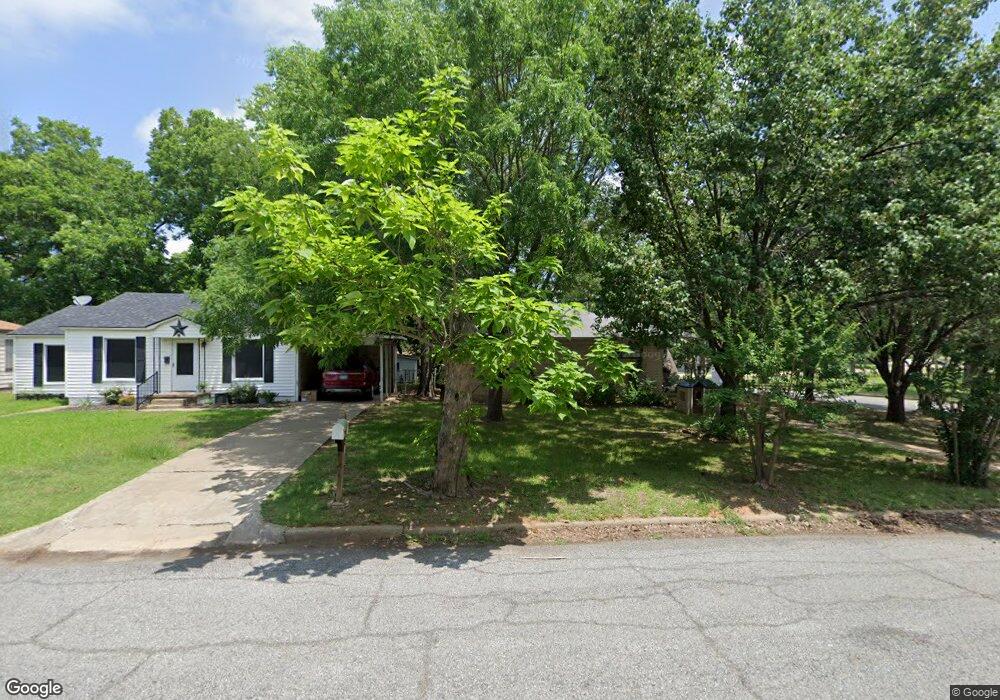 1301 W Day St, Denison, TX 75020 - photo 1