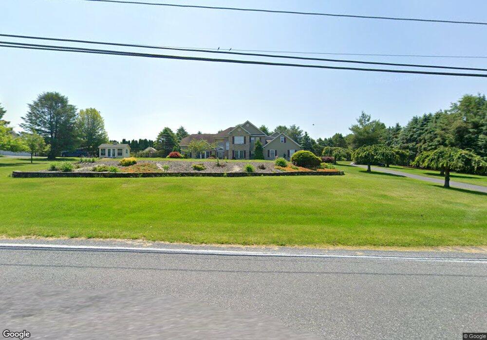 4424 Park Ave, Slatington, PA 18080 - photo 1