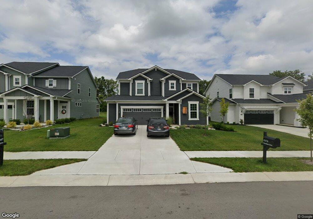 15176 Downham Dr, Fishers, IN 46037 - photo 1