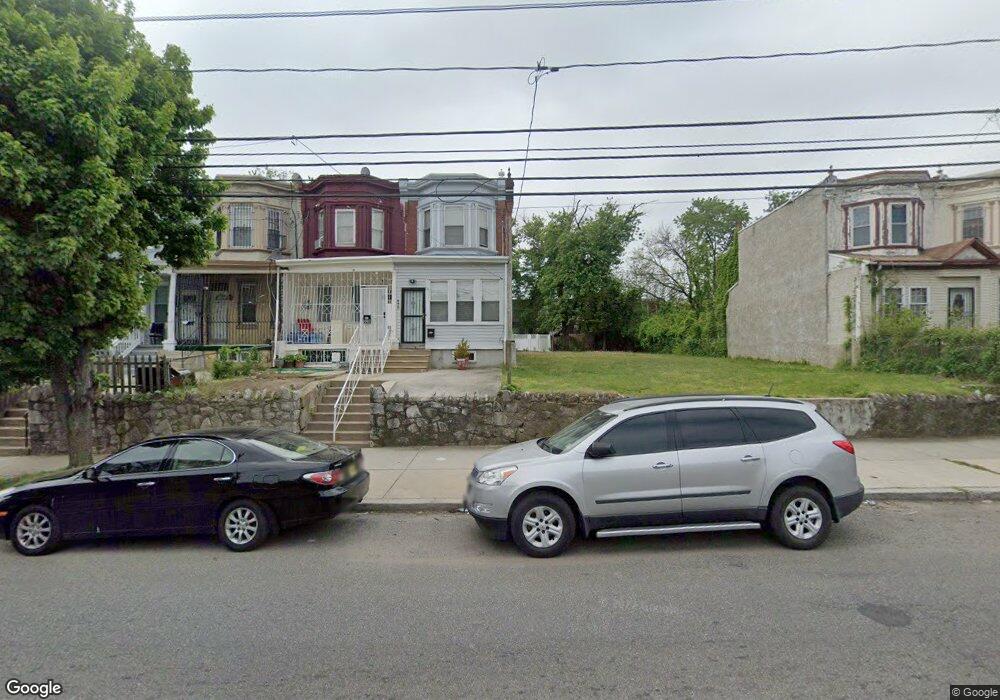 924 State St, Camden, NJ 08102 - photo 1