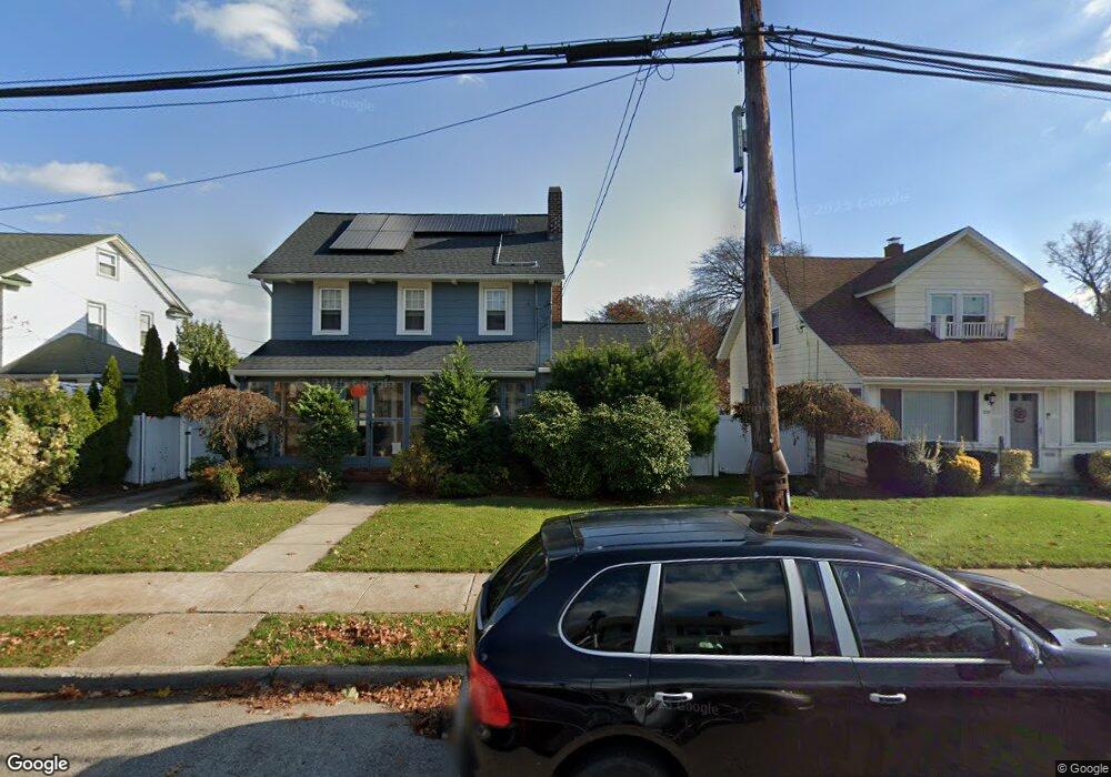 735 Lakeside Dr, Baldwin, NY 11510 - photo 1