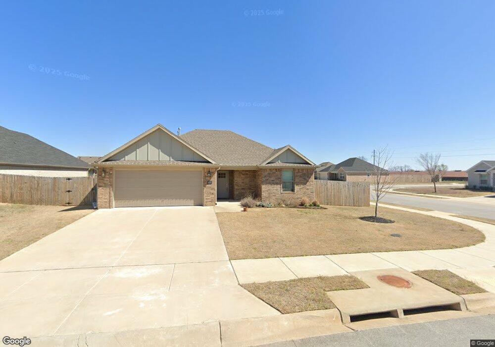 1050 Arden St, Tontitown, AR 72762 - photo 1