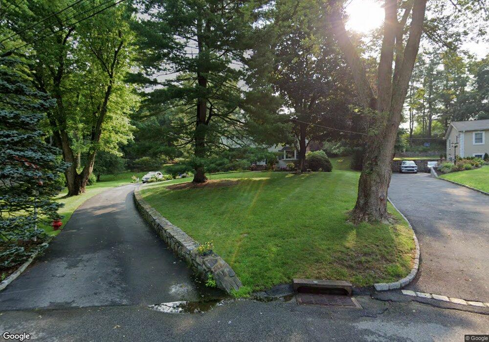 3274 Linda Ct, Yorktown Heights, NY 10598 - photo 1