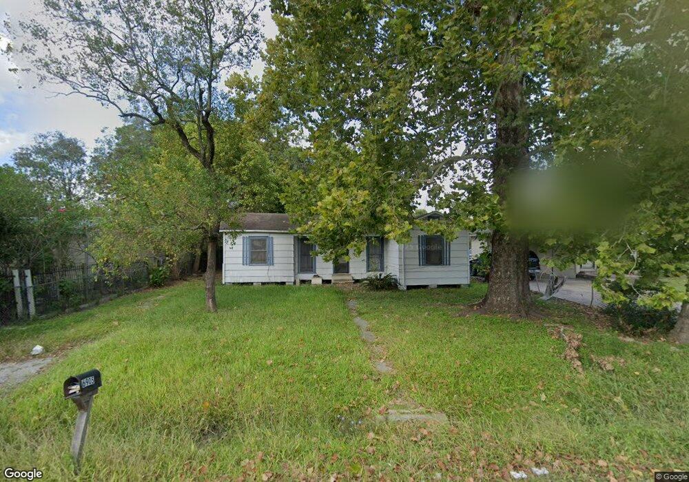 6905 W Knoll St, Houston, TX 77028 - photo 1