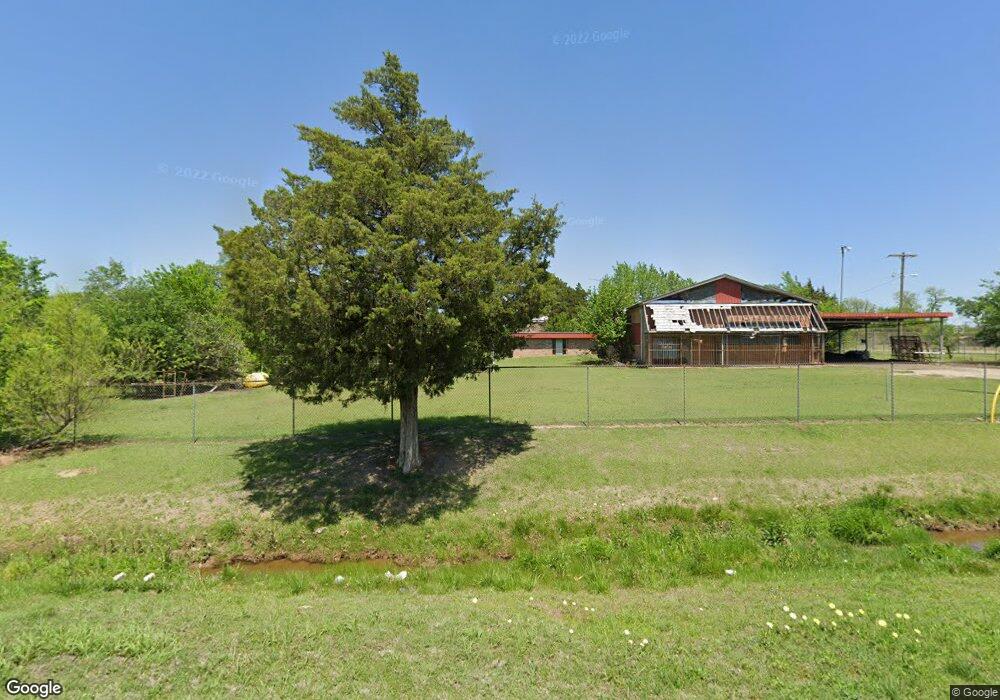 201 W Bois d Arc Ave, Duncan, OK 73533 - photo 1