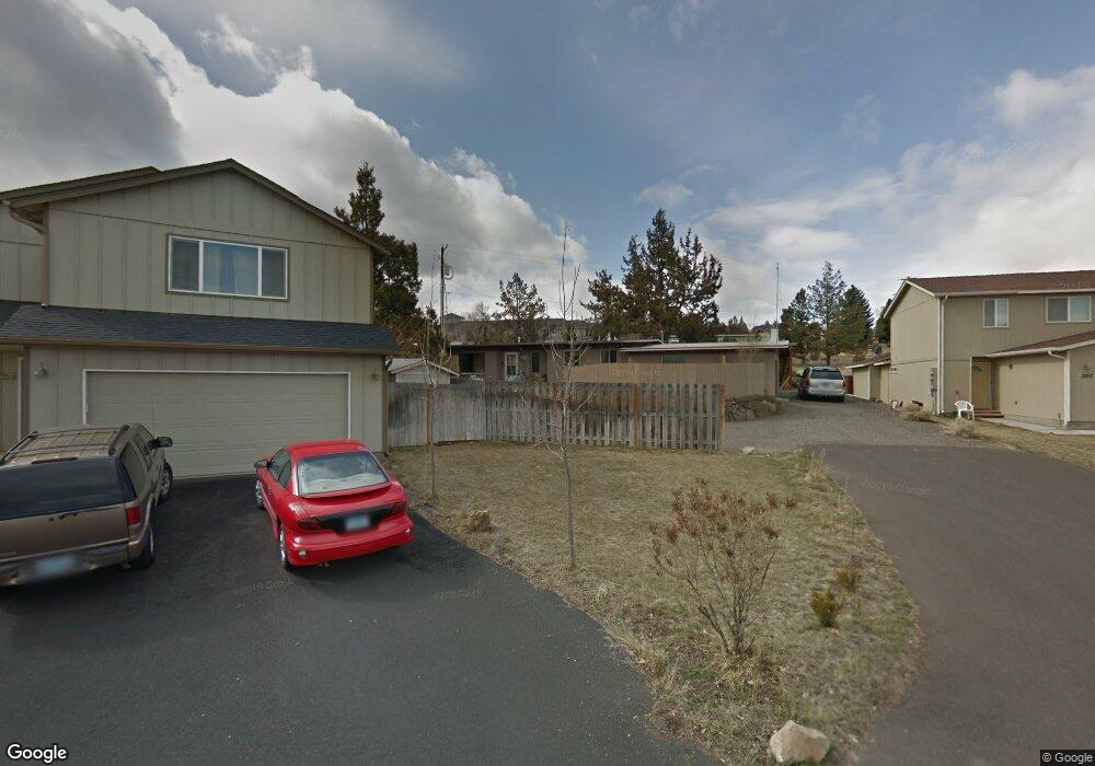 3141 SW Volcano Way, Redmond, OR 97756 - photo 1