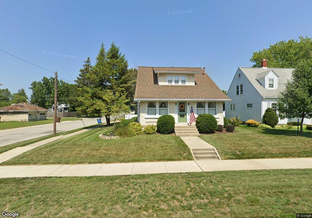 902 E 7th St, Auburn, IN 46706 - photo 1