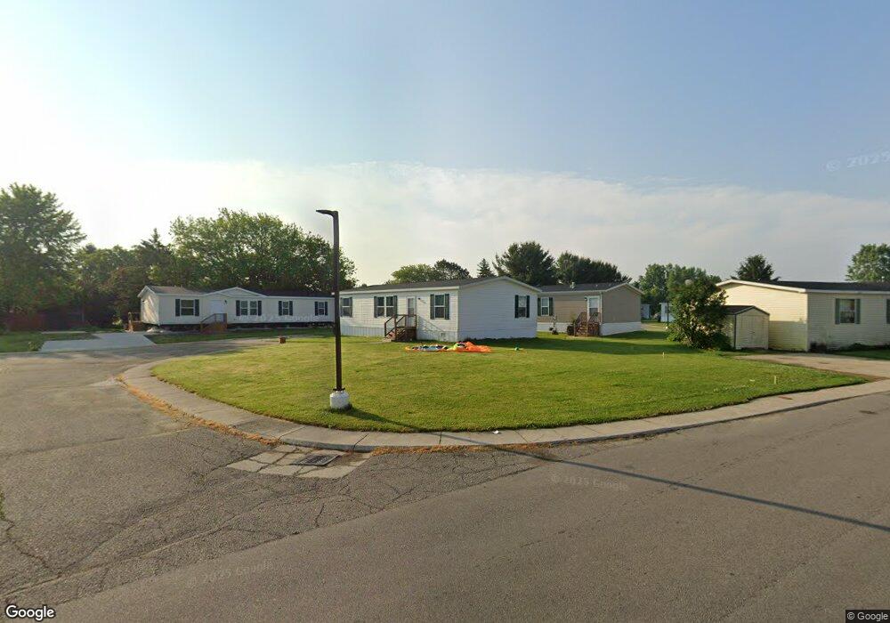 564 Linden Ct, Flint, MI 48506 - photo 1