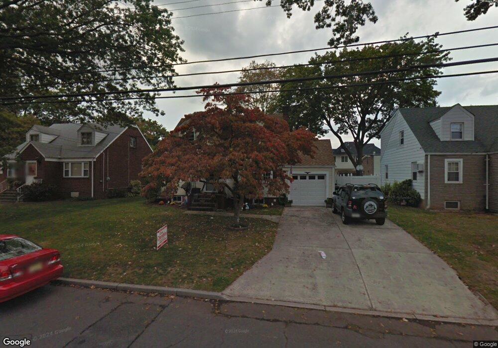 318 Livingston Rd, Linden, NJ 07036 - photo 1