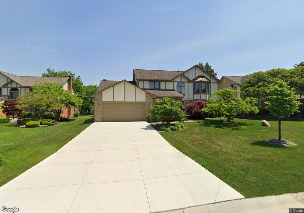 1336 Sherborn Ct, Rochester Hills, MI 48306 - photo 1