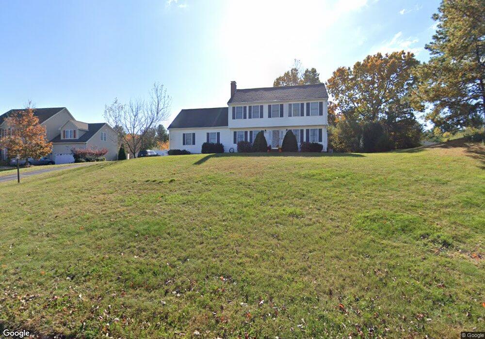 31 Meadowlark Ln, Franklin, MA 02038 - photo 1