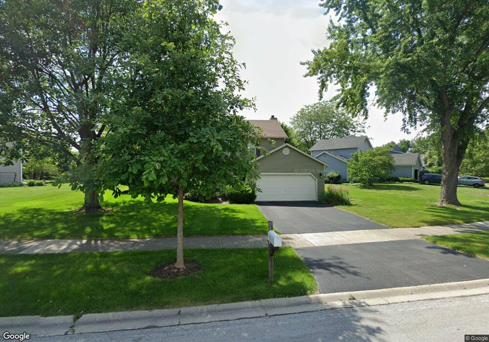 1453 Pinetree Dr, Naperville, IL 60565 - photo 1