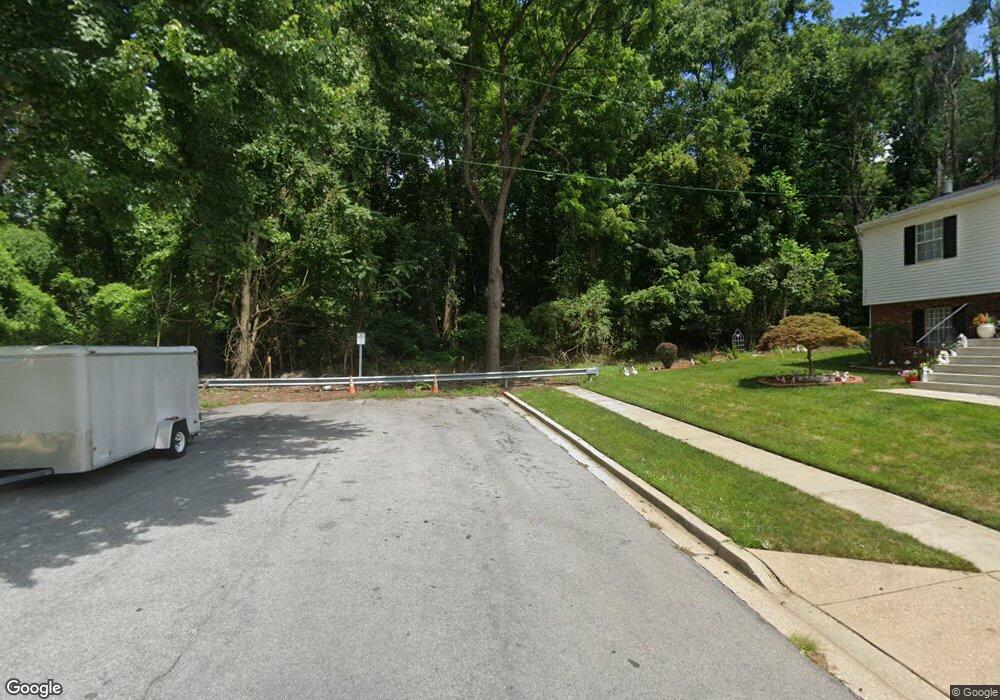 310 Karen Blvd, Capitol Heights, MD 20743 - photo 1