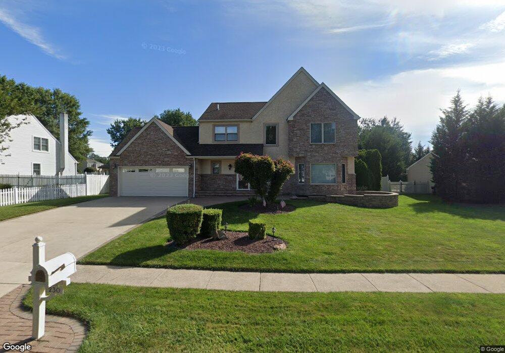 230 Clear Creek Rd, Langhorne, PA 19047 - photo 1