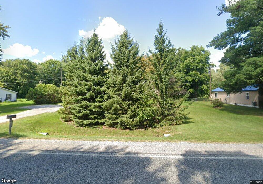 12239 Birch Run Rd, Birch Run, MI 48415 - photo 1