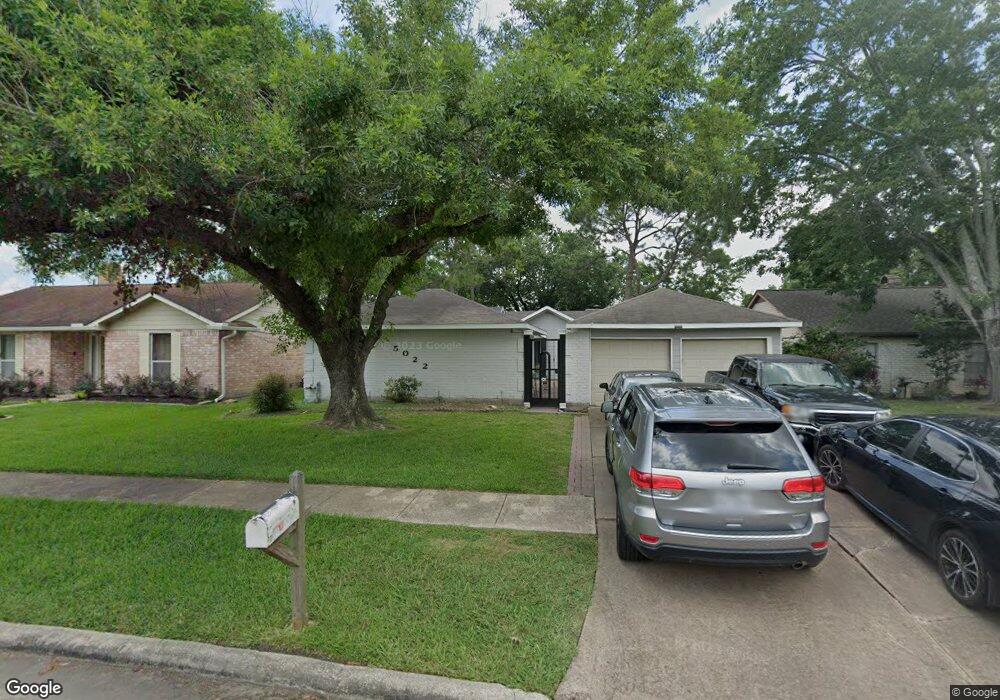 5022 Abercreek St, Friendswood, TX 77546 - photo 1