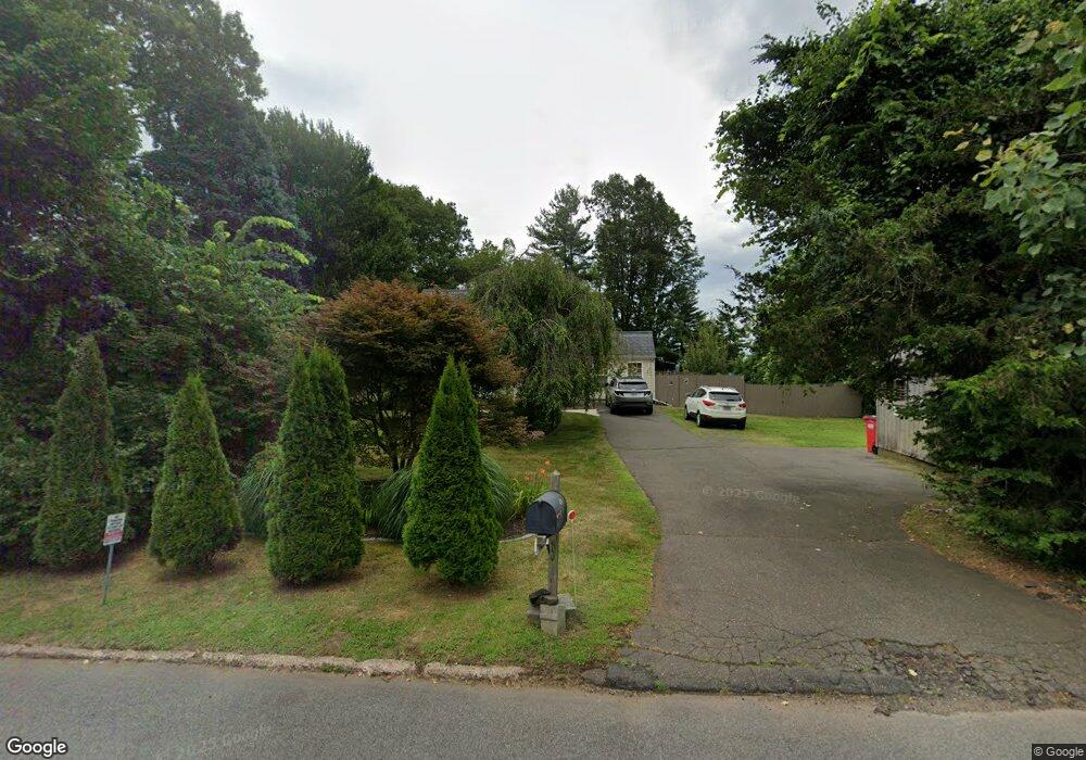 39 Hollis Dr, Meriden, CT 06451 - photo 1