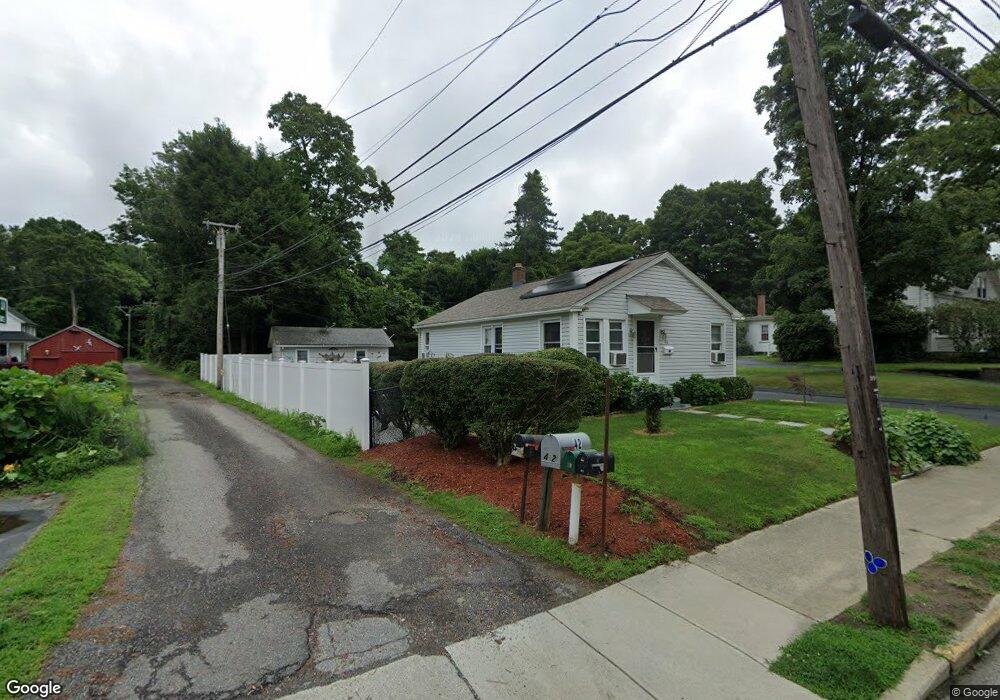 26 Broad St, Danielson, CT 06239 - photo 1