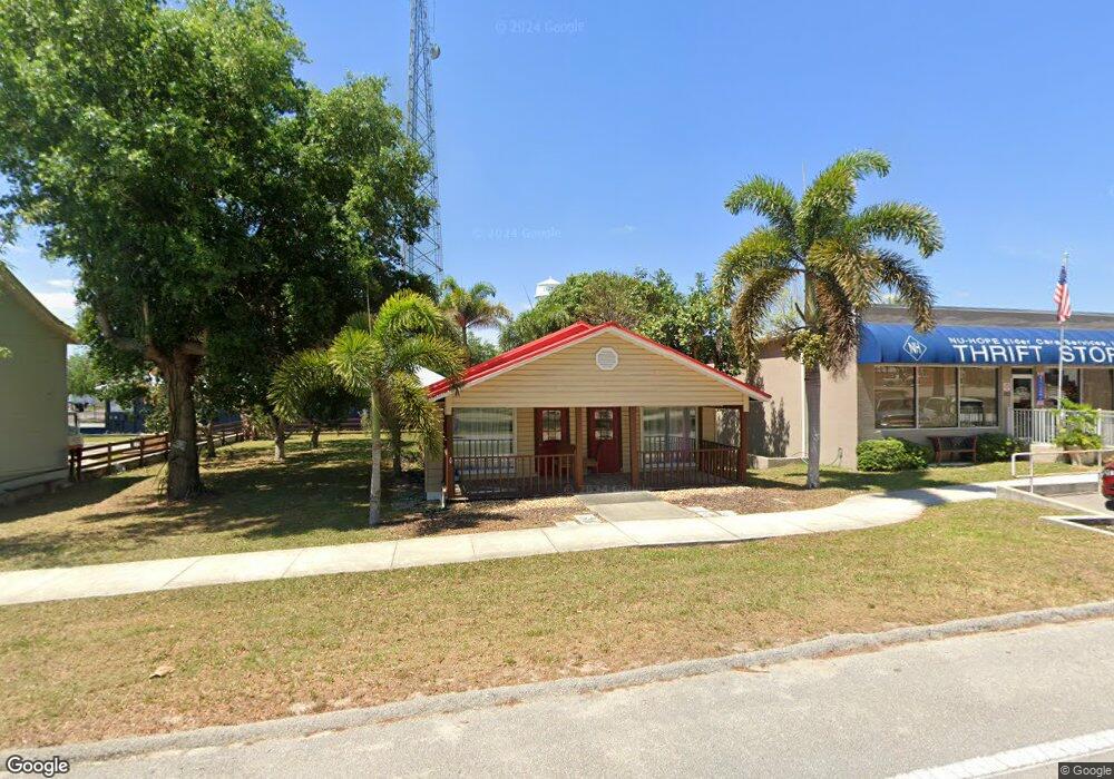 111 S Main Ave, Lake Placid, FL 33852 - photo 1