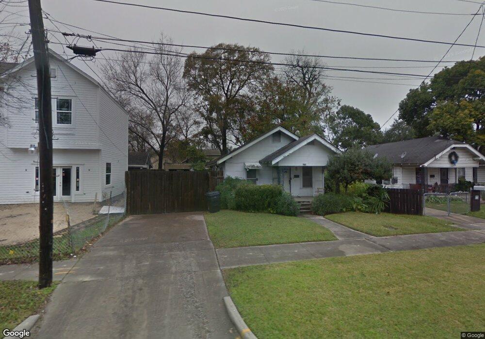1811 Studewood St, Houston, TX 77008 - photo 1