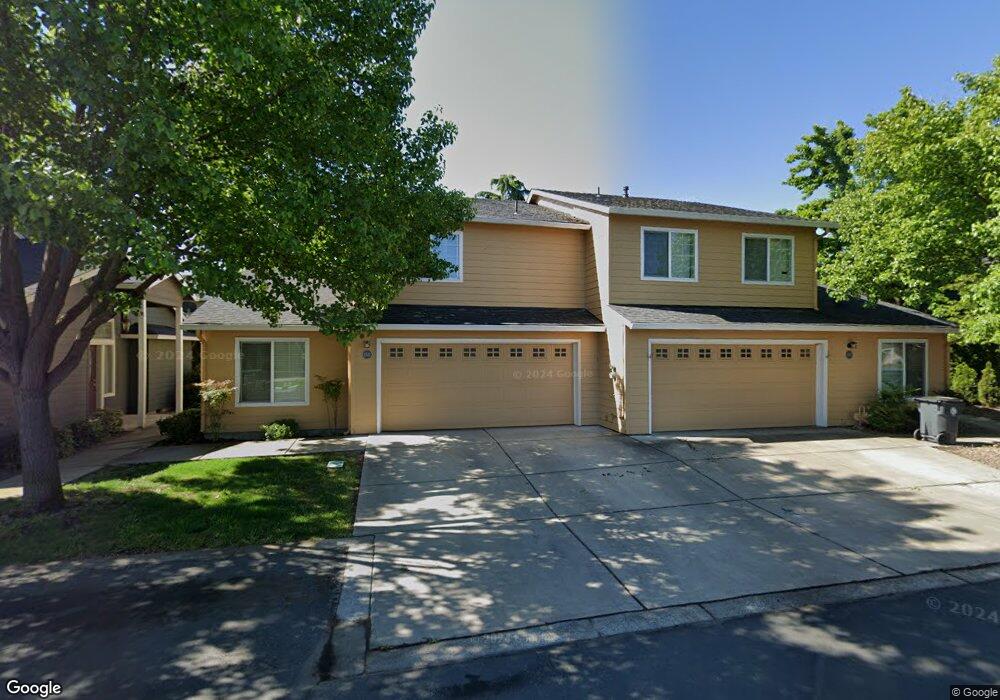 2531 Mistletoe Ct, Central Point, OR 97502 - photo 1