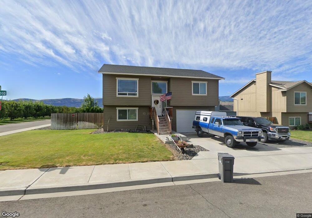 2588 NE Noble Loop, East Wenatchee, WA 98802 - photo 1