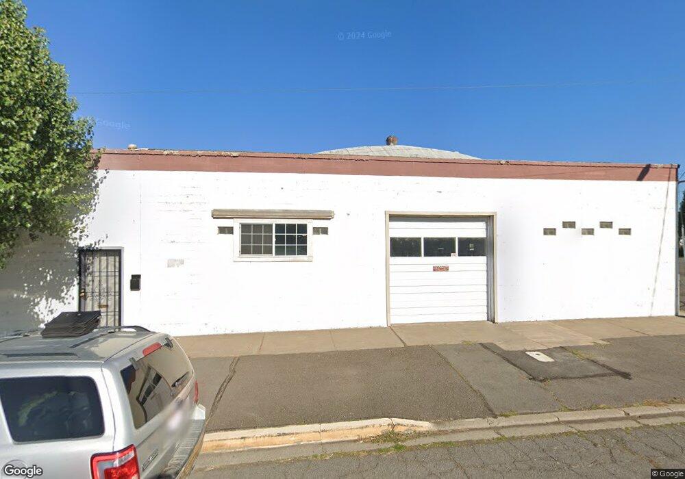 511 Elm Ave, Klamath Falls, OR 97601 - photo 1