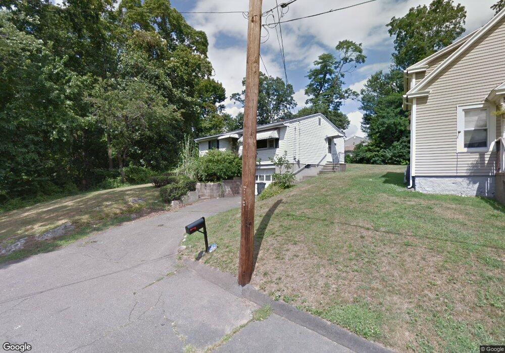 107 Hoffman St, West Haven, CT 06516 - photo 1