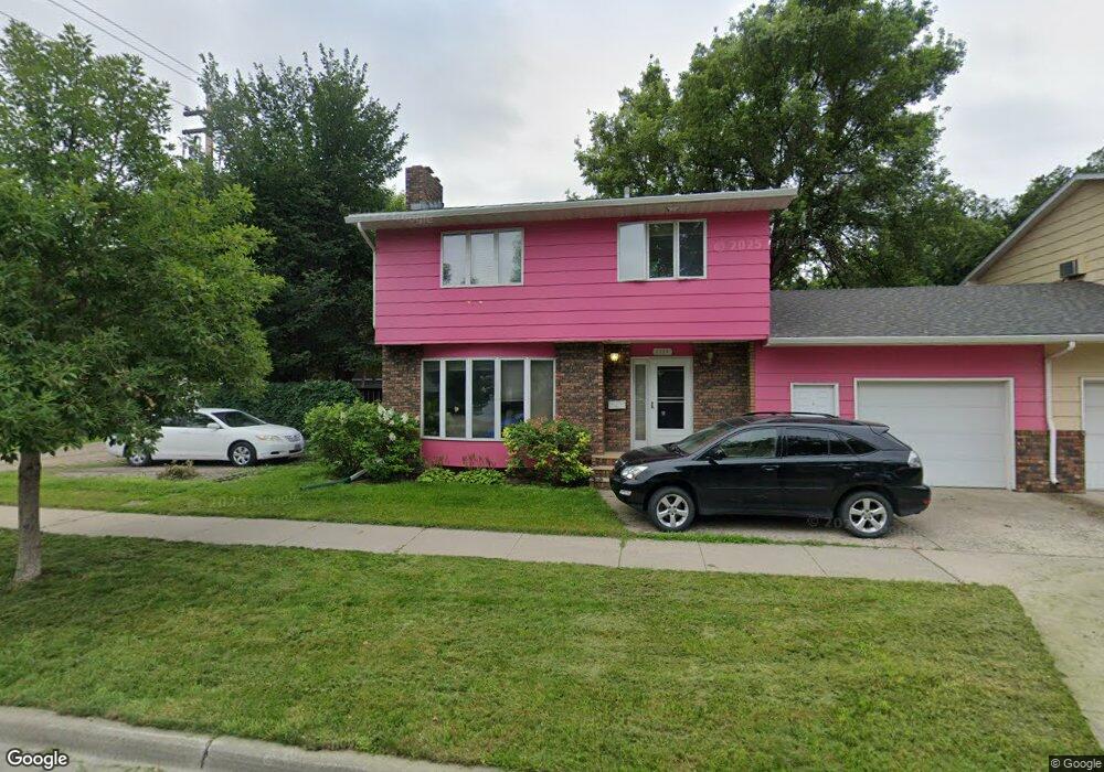 1114 16th Ave N, Fargo, ND 58102 - photo 1