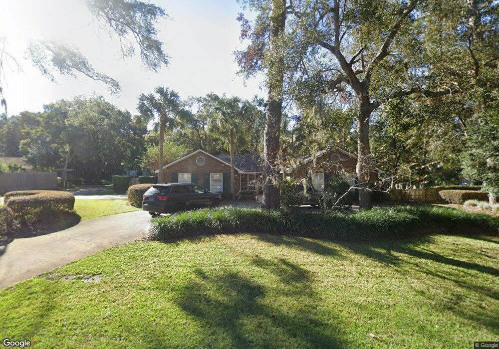 305 Wymberly Rd, Saint Simons Island, GA 31522 - photo 1