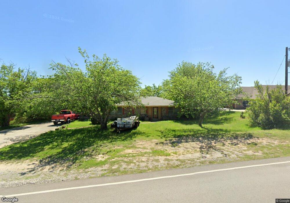 805 W Park Ave, Weatherford, TX 76086 - photo 1