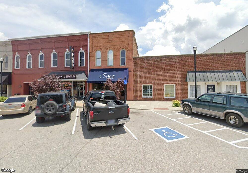 108 N Spring St, Manchester, TN 37355 - photo 1